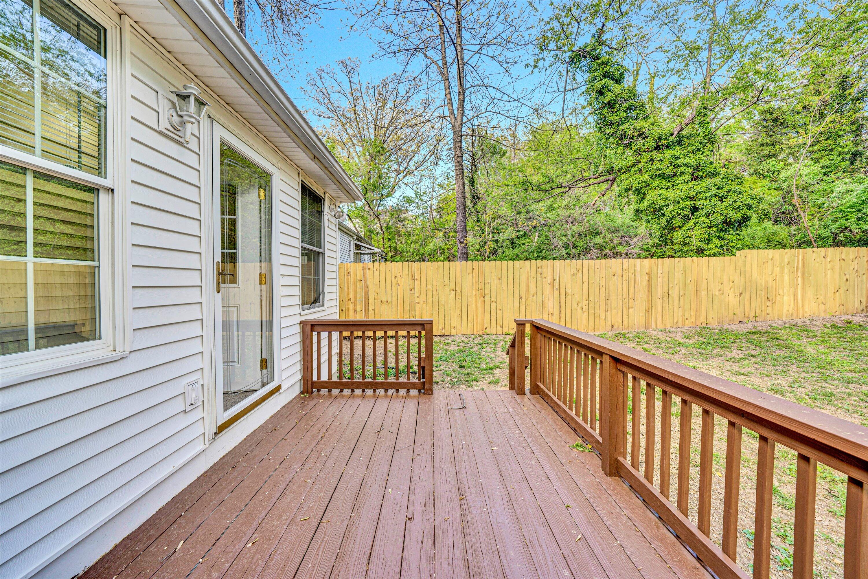 2513 Liberty Road Northwest Roanoke, VA 24012 - Photo 26 of 28 09-DSC00046