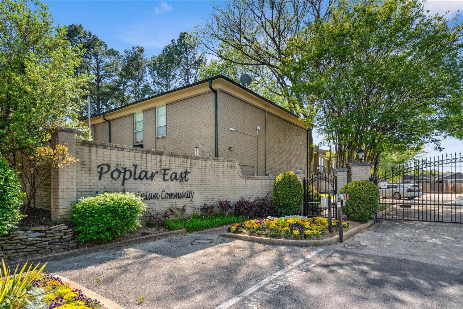 1031 June Road Memphis, TN 38119 - Photo 1 of 17 Gallery Image 1
