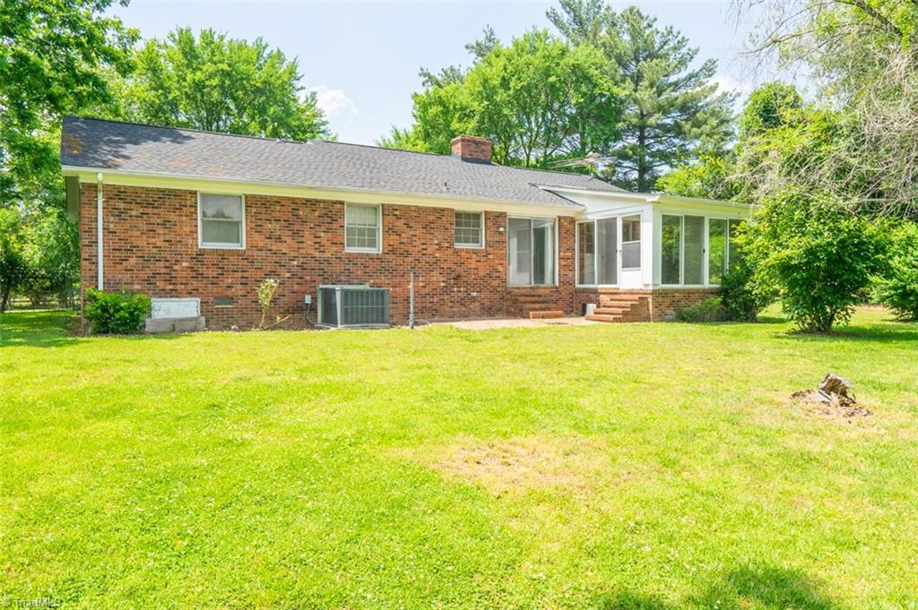 7329 Troy Caveness Road Ramseur, NC 27316 - Photo 4 of 25 Gallery Image 4