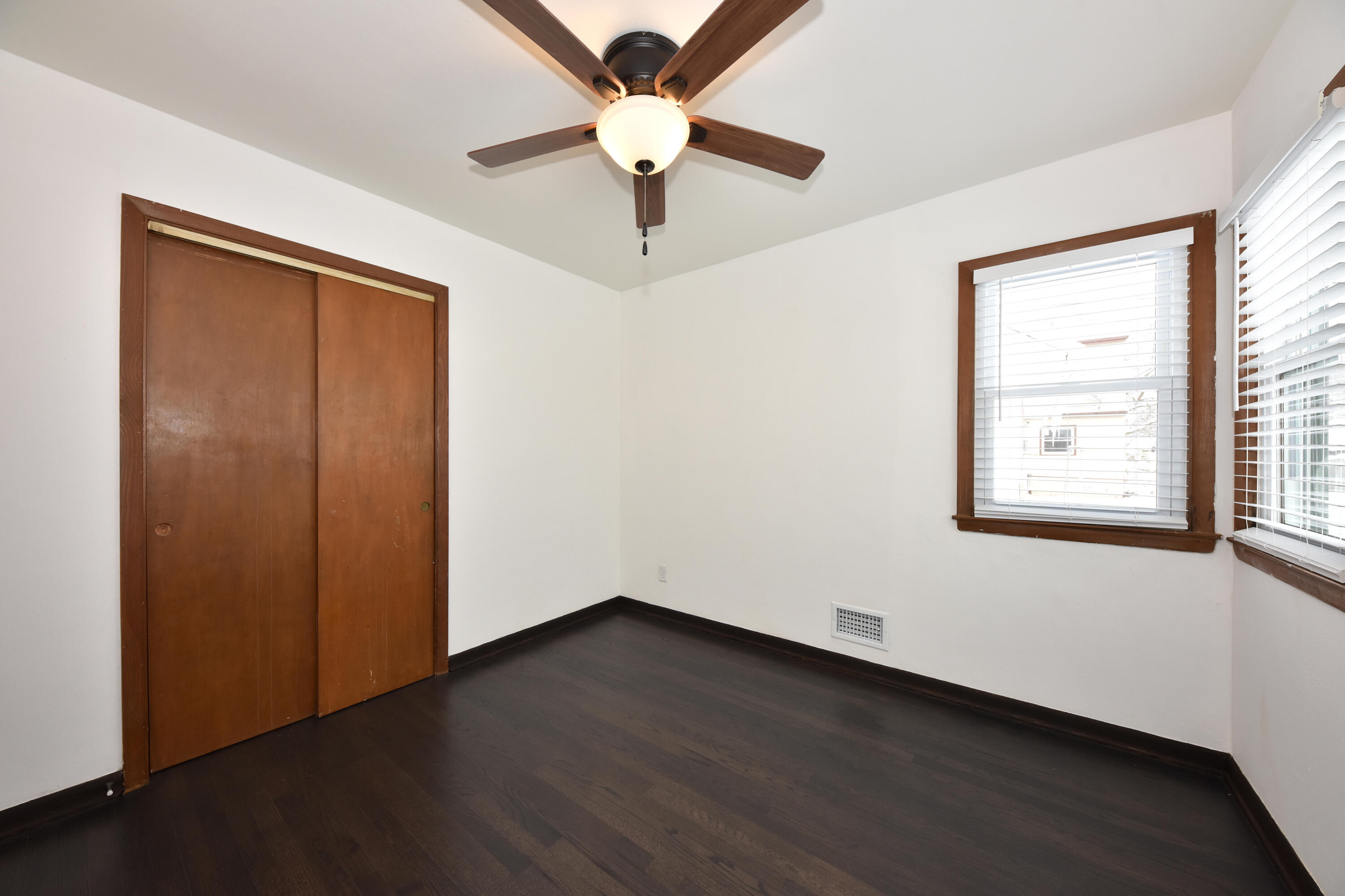 4314 North 68th Street Milwaukee, WI 53216 - Photo 22 of 31 Bedroom #3