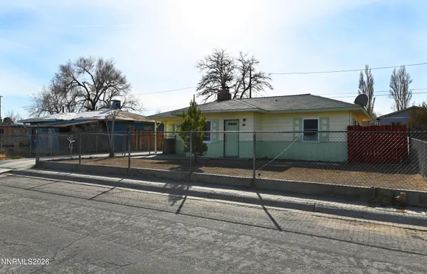 $155,000 | 110 Harrison Street, Hawthorne, NV 89415