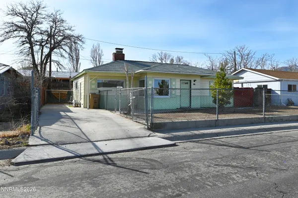 $155,000 | 110 Harrison Street, Hawthorne, NV 89415