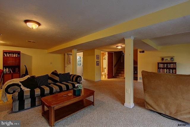 1709 Crescent Road York, PA 17403 - Photo 18 of 27
