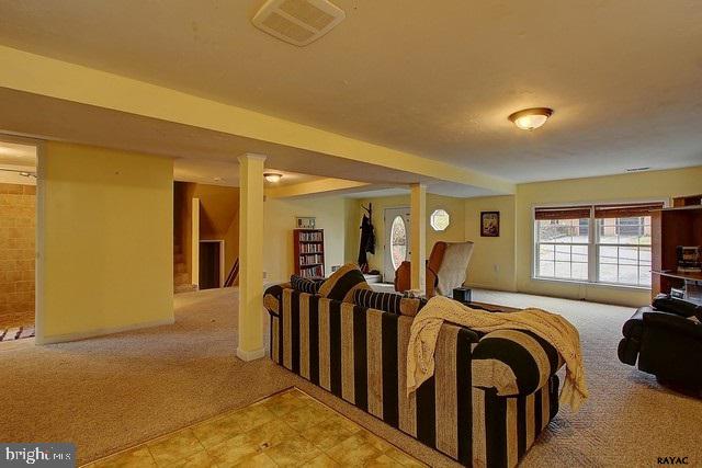 1709 Crescent Road York, PA 17403 - Photo 19 of 27