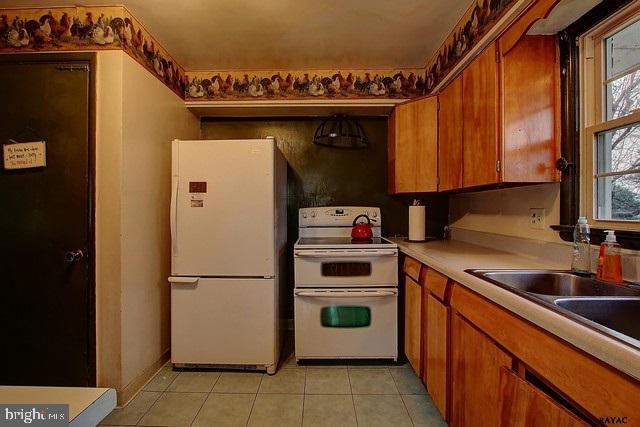 1709 Crescent Road York, PA 17403 - Photo 8 of 27