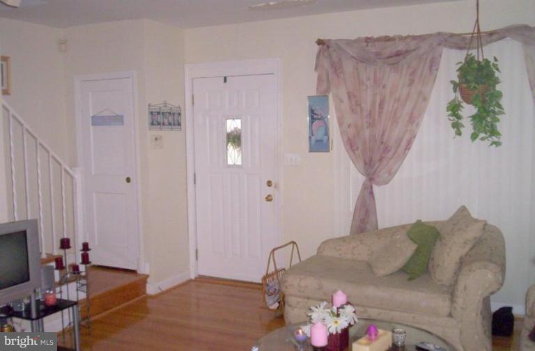 4142 Fallstaff Road Baltimore, MD 21215 - Photo 3 of 11 Living Room #2