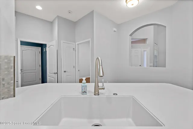 $2,800 | 1741 Kinsale Court, Melbourne, FL 32940