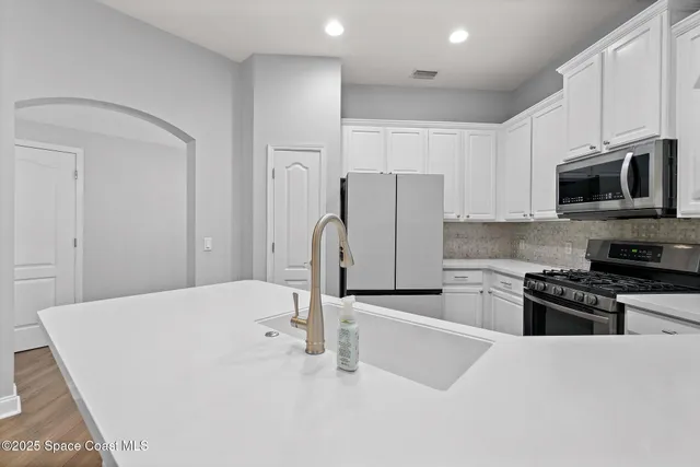 $2,800 | 1741 Kinsale Court, Melbourne, FL 32940