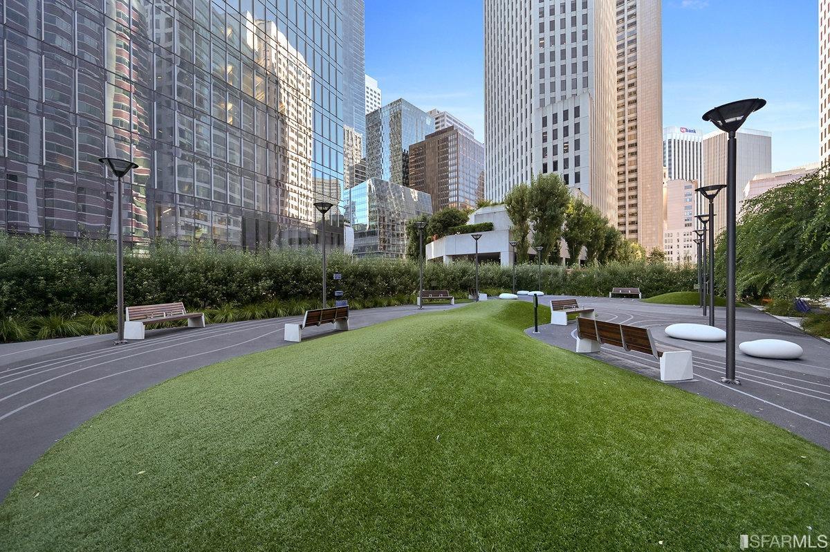 338 Spear Street, Unit 39E San Francisco, CA 94105 - Photo 60 of 97 a view of a city with tall buildings and a big yard