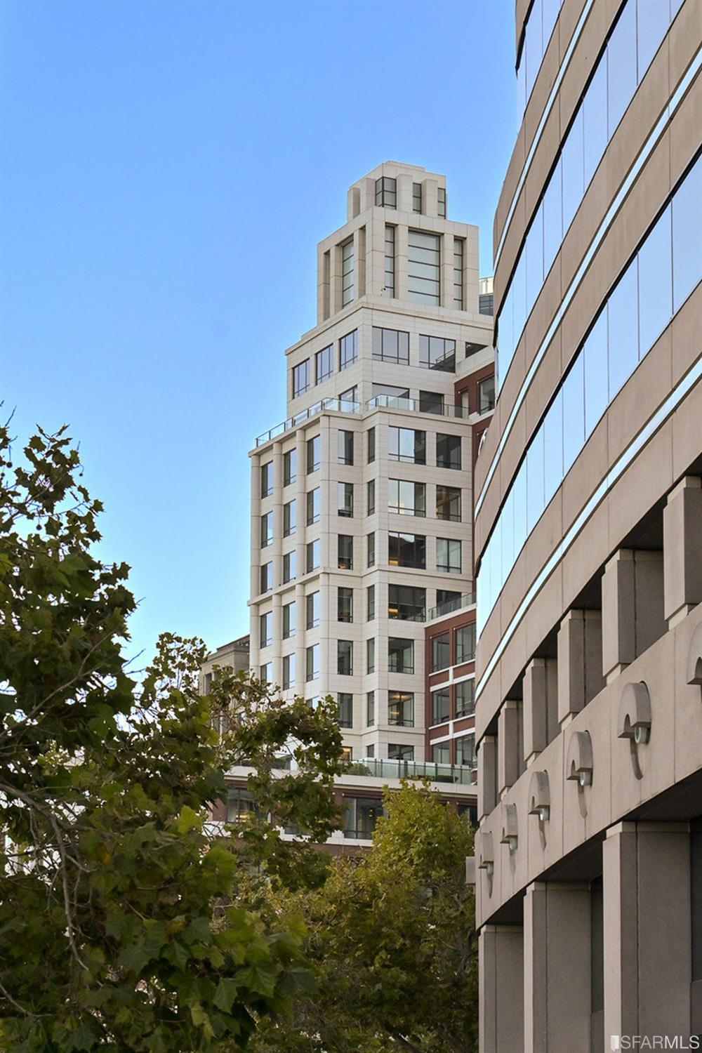 338 Spear Street, Unit 39E San Francisco, CA 94105 - Photo 90 of 97 a front view of a building
