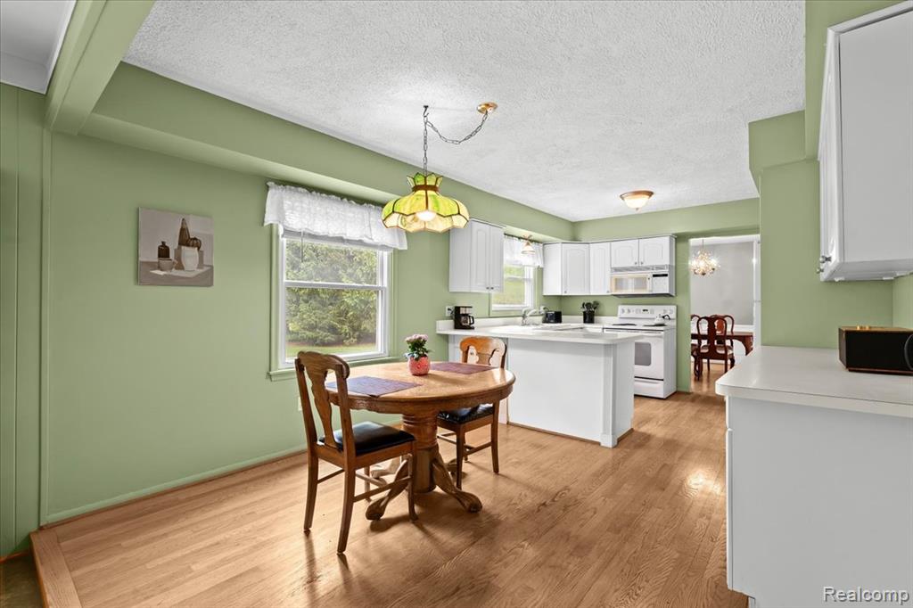 799 Croydon Road Rochester Hills, MI 48309 - Photo 16 of 56