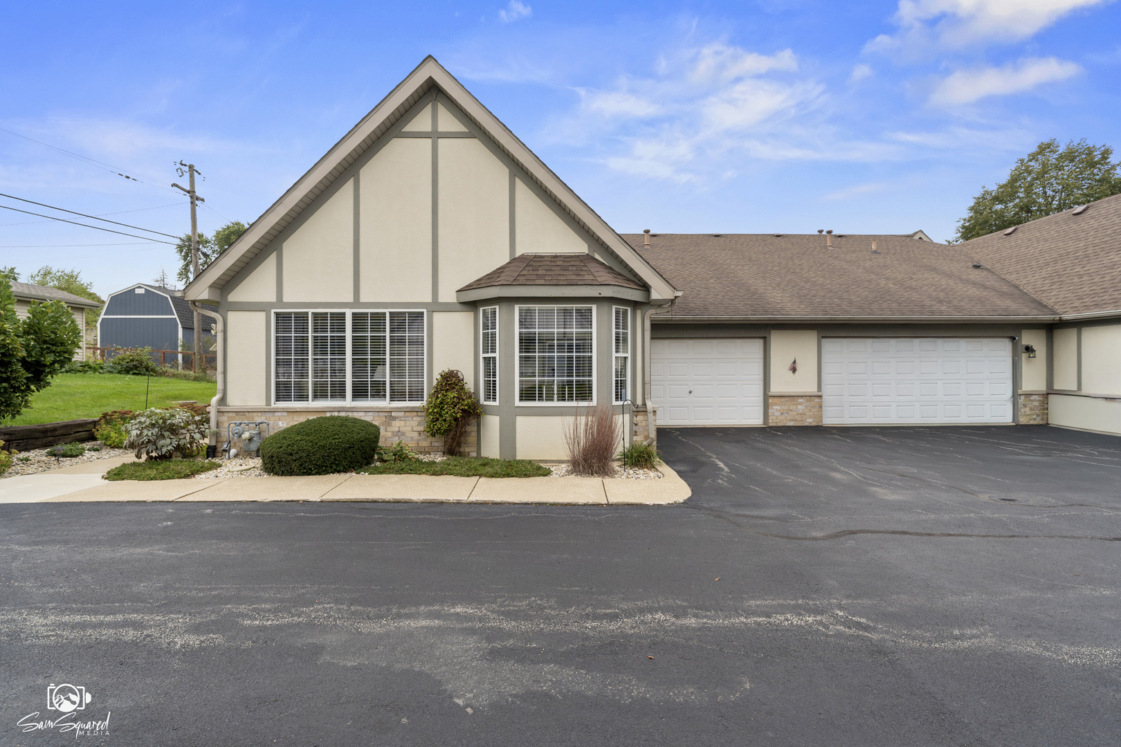 1676 Willow Cir Drive Crest Hill, IL 60403 - Photo 1 of 20