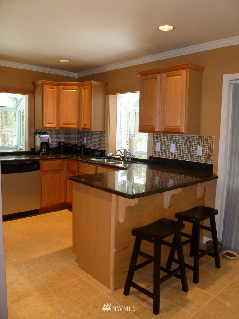 81 Rally Way Easton, WA 98925 - Photo 10 of 12 Gallery Image 10