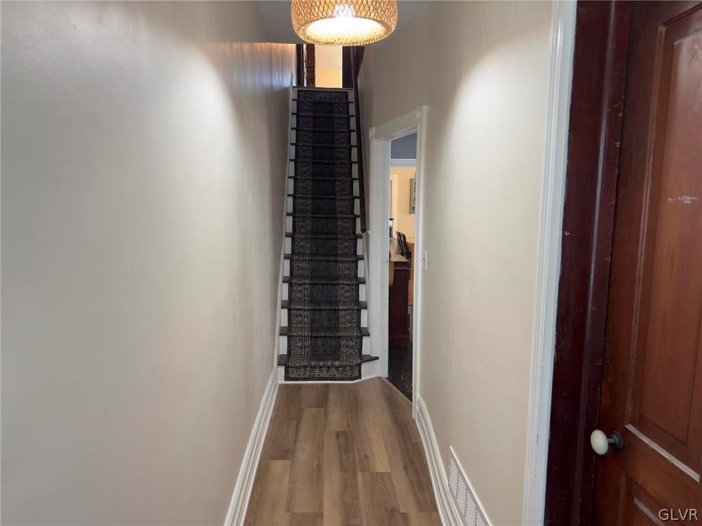 217 Diamond Street Slatington, PA 18080 - Photo 4 of 23