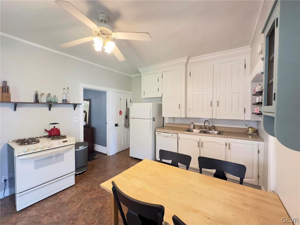217 Diamond Street Slatington, PA 18080 - Photo 10 of 23
