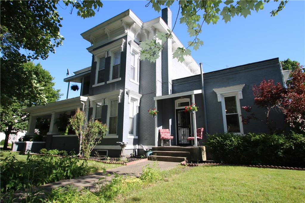 1102 Jefferson Street Rochester, IN 46975 - Photo 2 of 60