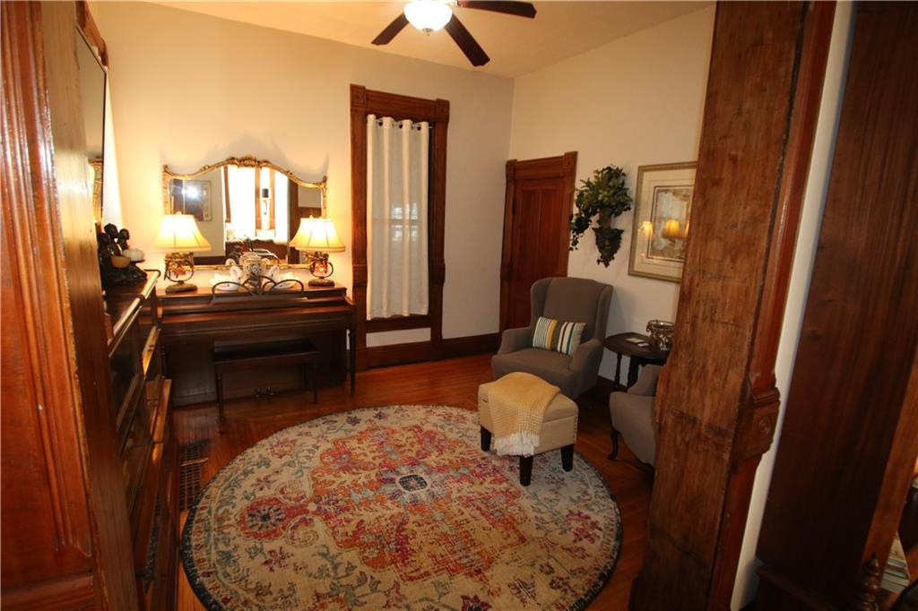 1102 Jefferson Street Rochester, IN 46975 - Photo 17 of 60