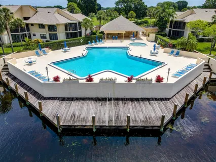 $639,000 | 17053 Waterbend Drive, Unit 231, Jupiter, FL 33477