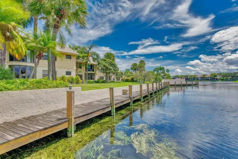 $639,000 | 17053 Waterbend Drive, Unit 231, Jupiter, FL 33477