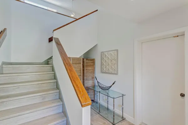 $639,000 | 17053 Waterbend Drive, Unit 231, Jupiter, FL 33477