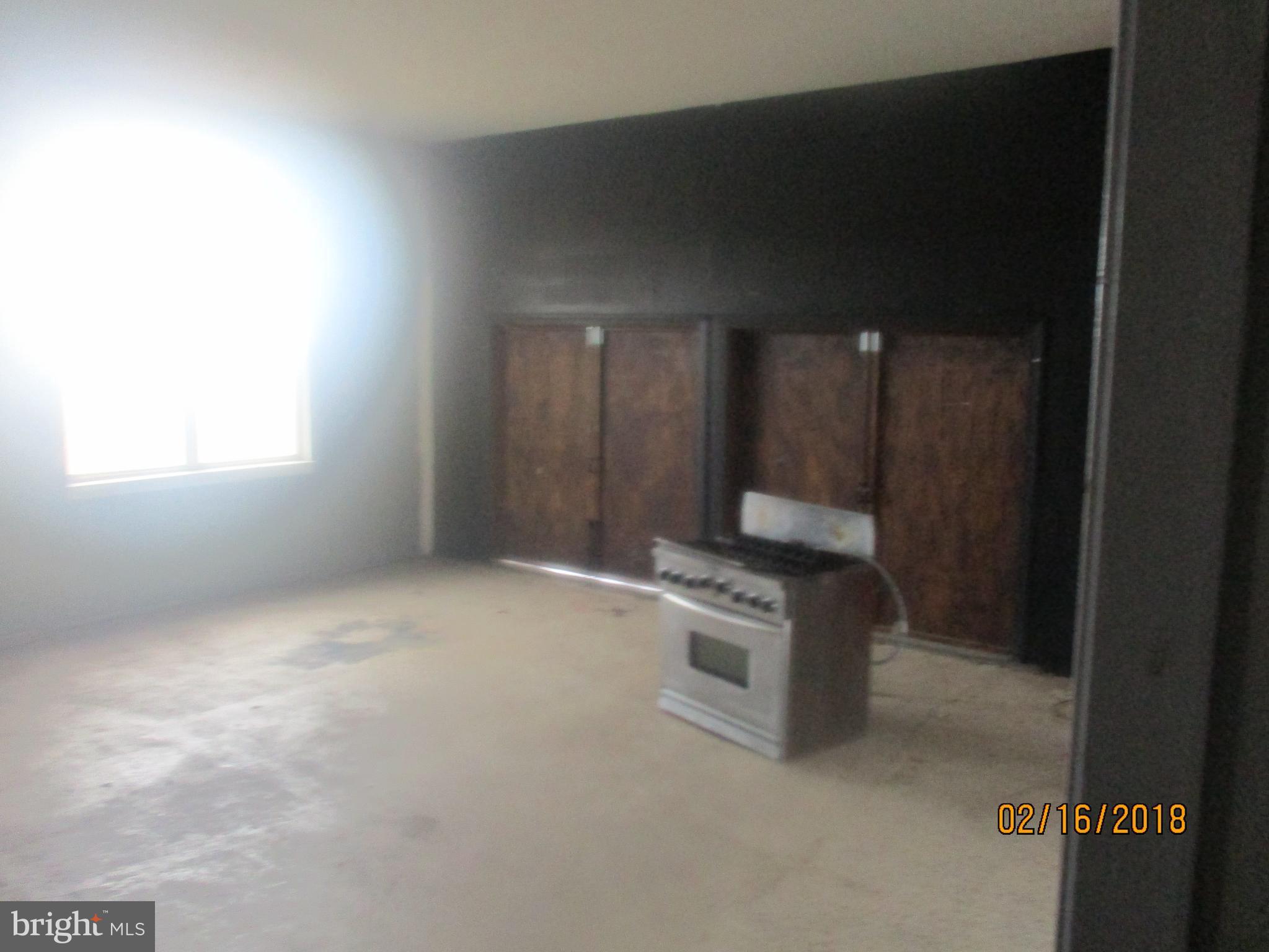 12105 Riverview Road Fort Washington, MD 20744 - Photo 17 of 28 Interior (General)