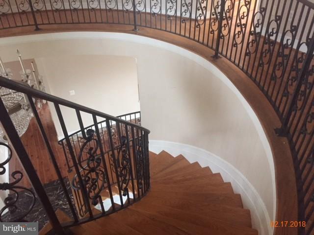 12105 Riverview Road Fort Washington, MD 20744 - Photo 26 of 28 Interior (General)