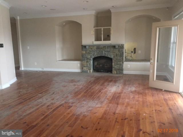 12105 Riverview Road Fort Washington, MD 20744 - Photo 6 of 28 Interior (General)
