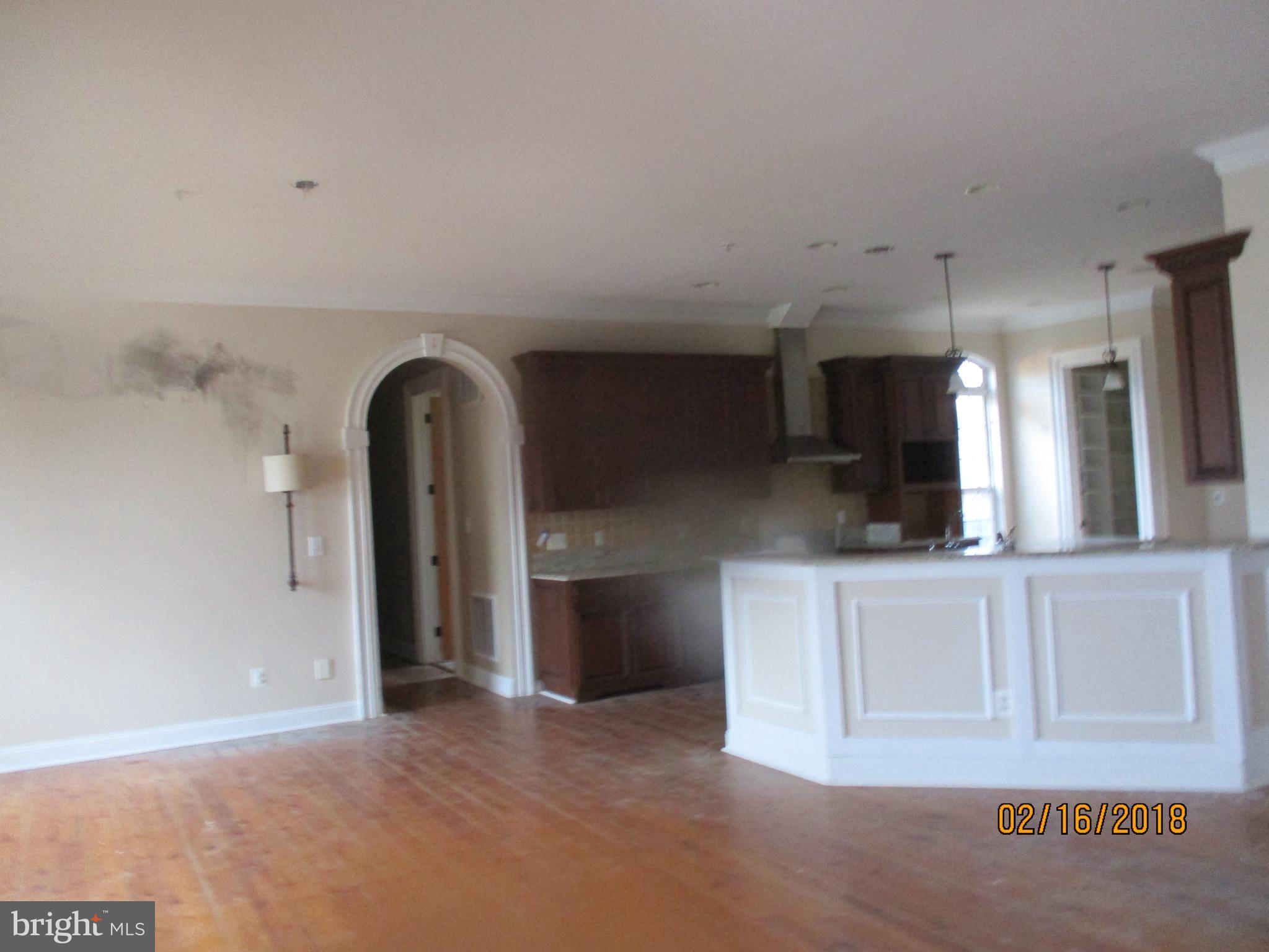 12105 Riverview Road Fort Washington, MD 20744 - Photo 7 of 28 Interior (General)