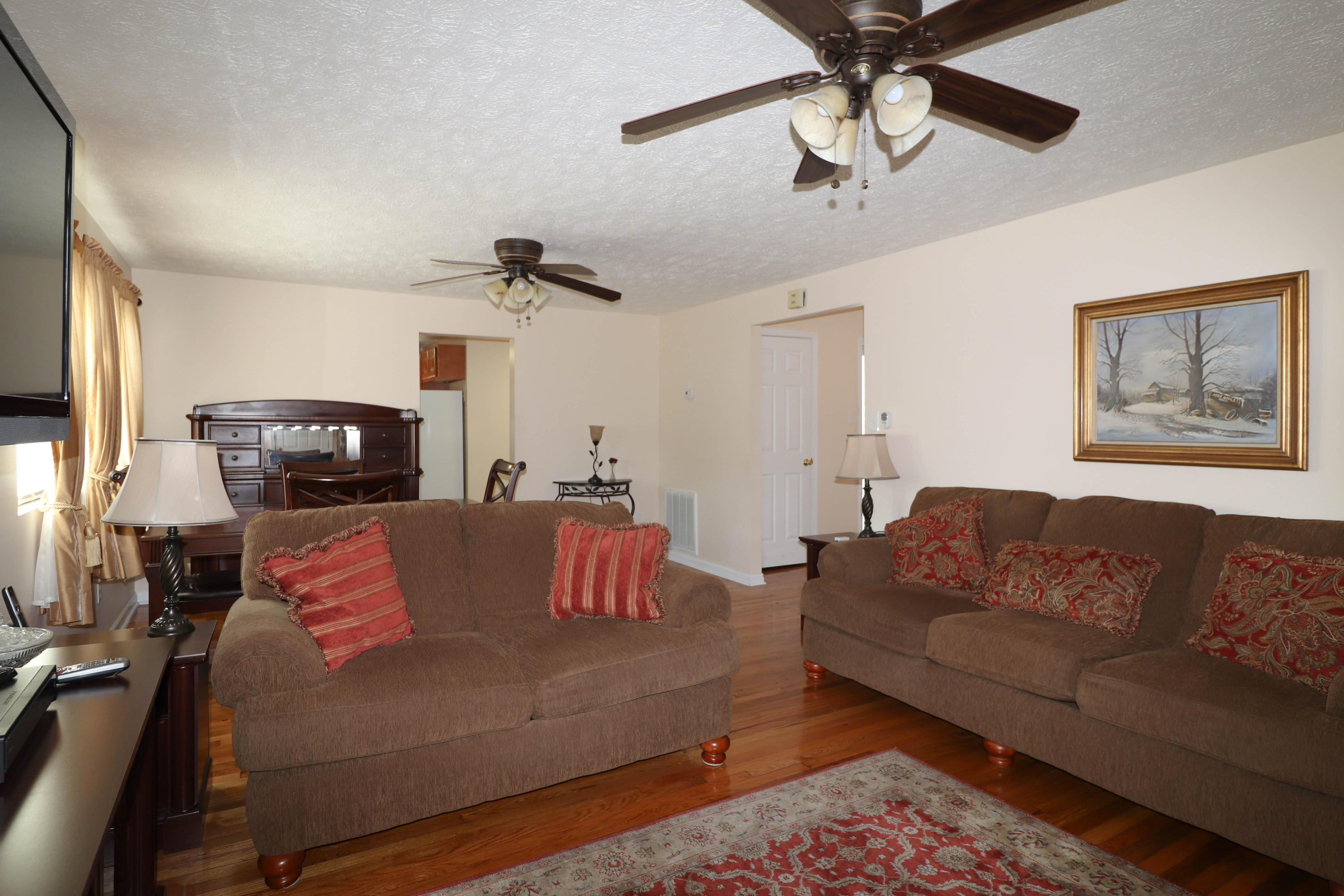133 Utah Avenue Oak Ridge, TN 37830 - Photo 14 of 21 living room combo