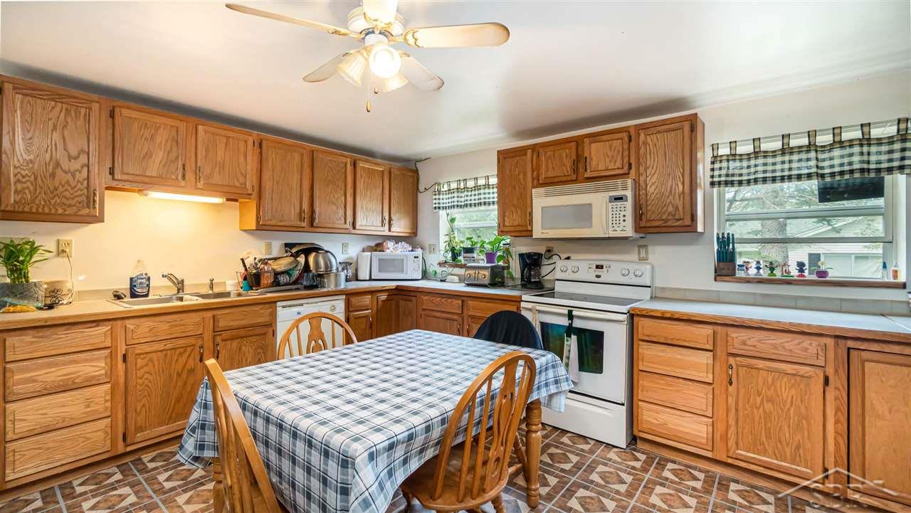 5540 South Graham Road St. Charles, MI 48655 - Photo 3 of 8