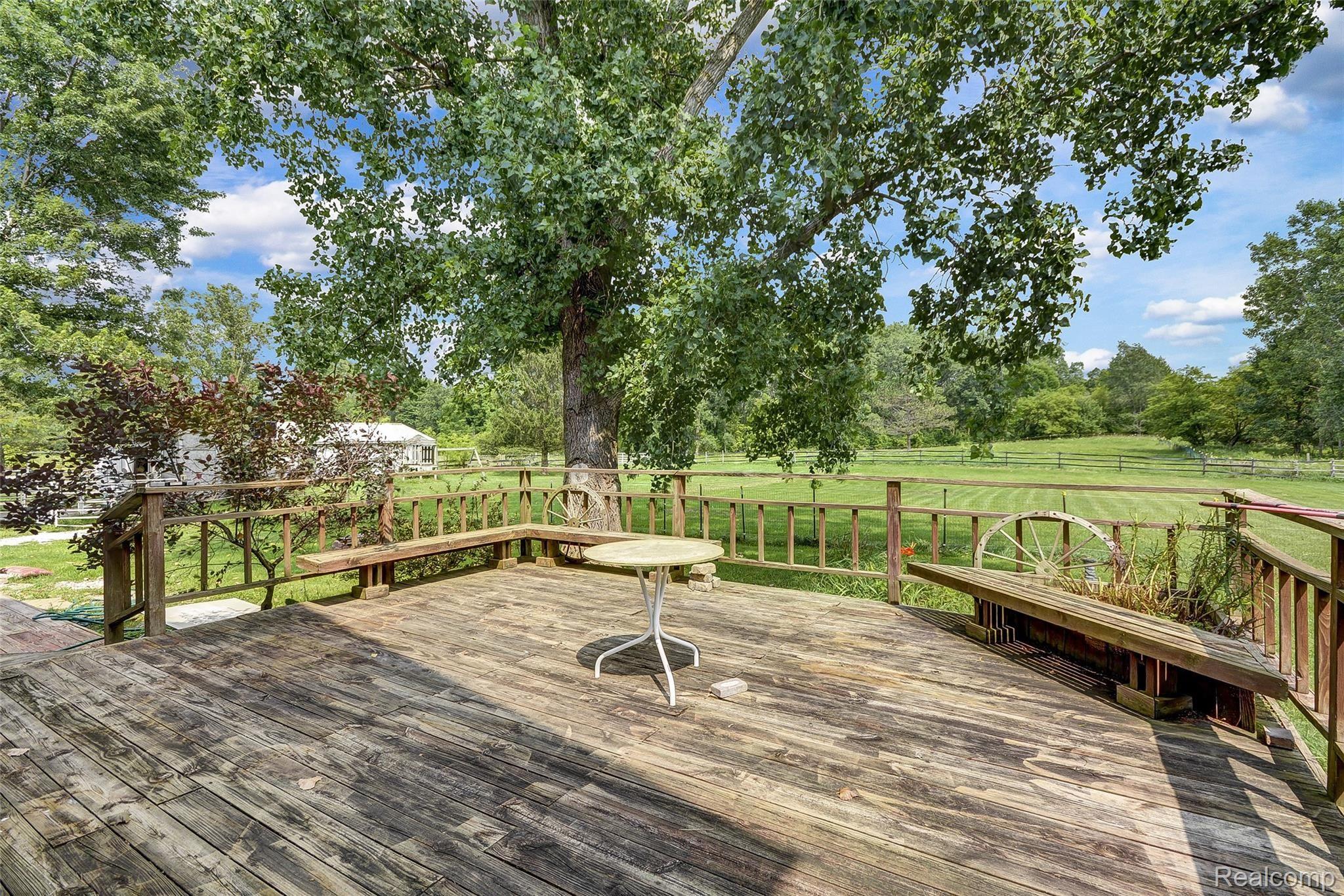8110 Linden Road Fenton, MI 48430 - Photo 46 of 58 Linden (29).jpg