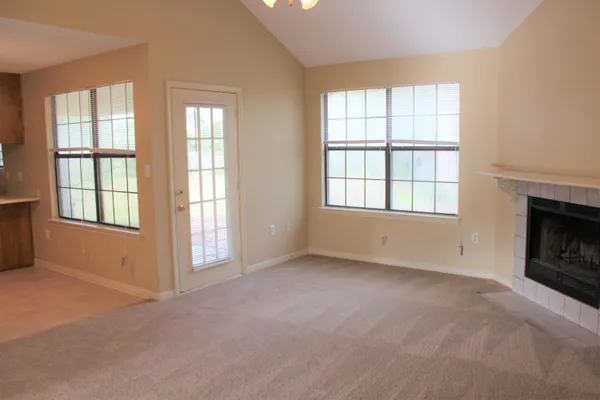 $1,820 | 2138 Edgewood Drive, Navarre, FL 32566