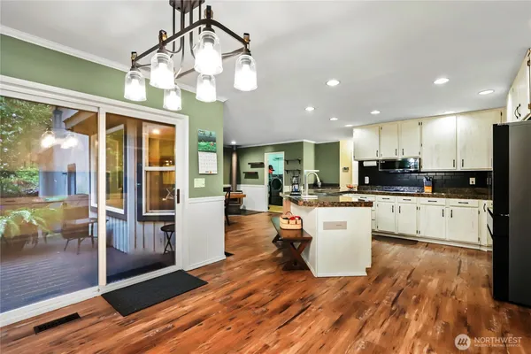 $795,000 | 211 Baycliff Drive, Port Townsend, WA 98368