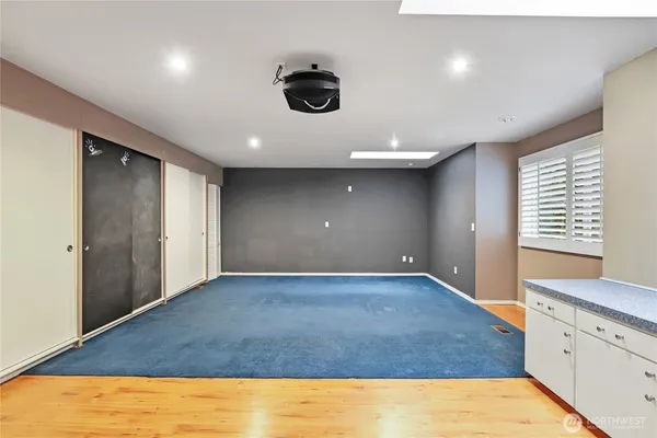 $795,000 | 211 Baycliff Drive, Port Townsend, WA 98368