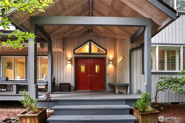 $795,000 | 211 Baycliff Drive, Port Townsend, WA 98368