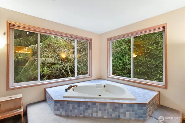 $795,000 | 211 Baycliff Drive, Port Townsend, WA 98368