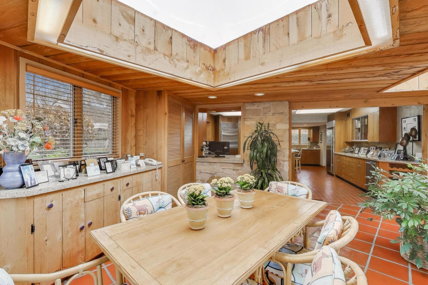 42 Woodley Road Winnetka, IL 60093 - Photo 22 of 73