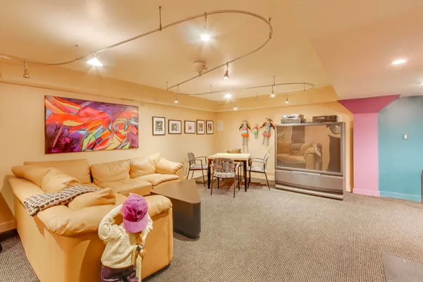 $2,750,000 | 42 Woodley Road, Winnetka, IL 60093
