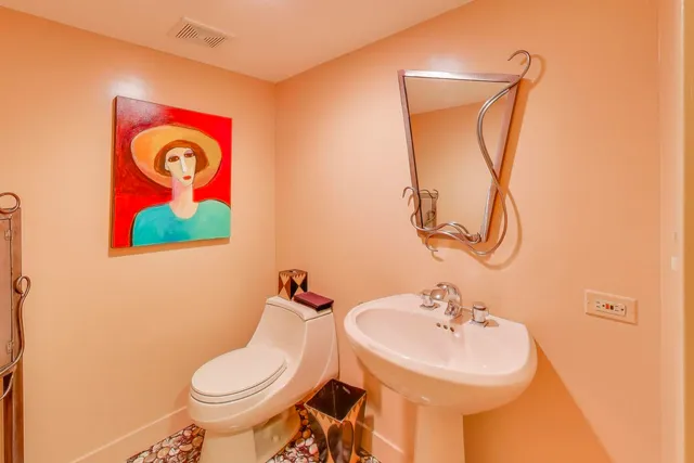 $3,495,000 | 42 Woodley Road, Winnetka, IL 60093