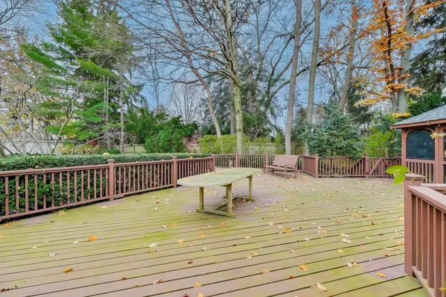 $3,495,000 | 42 Woodley Road, Winnetka, IL 60093