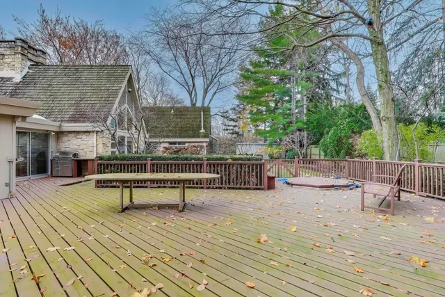 $3,495,000 | 42 Woodley Road, Winnetka, IL 60093