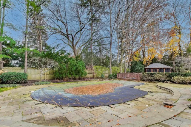 $3,495,000 | 42 Woodley Road, Winnetka, IL 60093