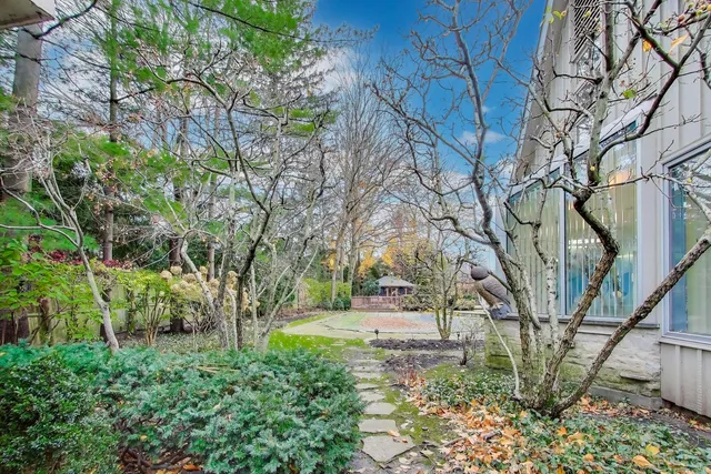 $3,495,000 | 42 Woodley Road, Winnetka, IL 60093