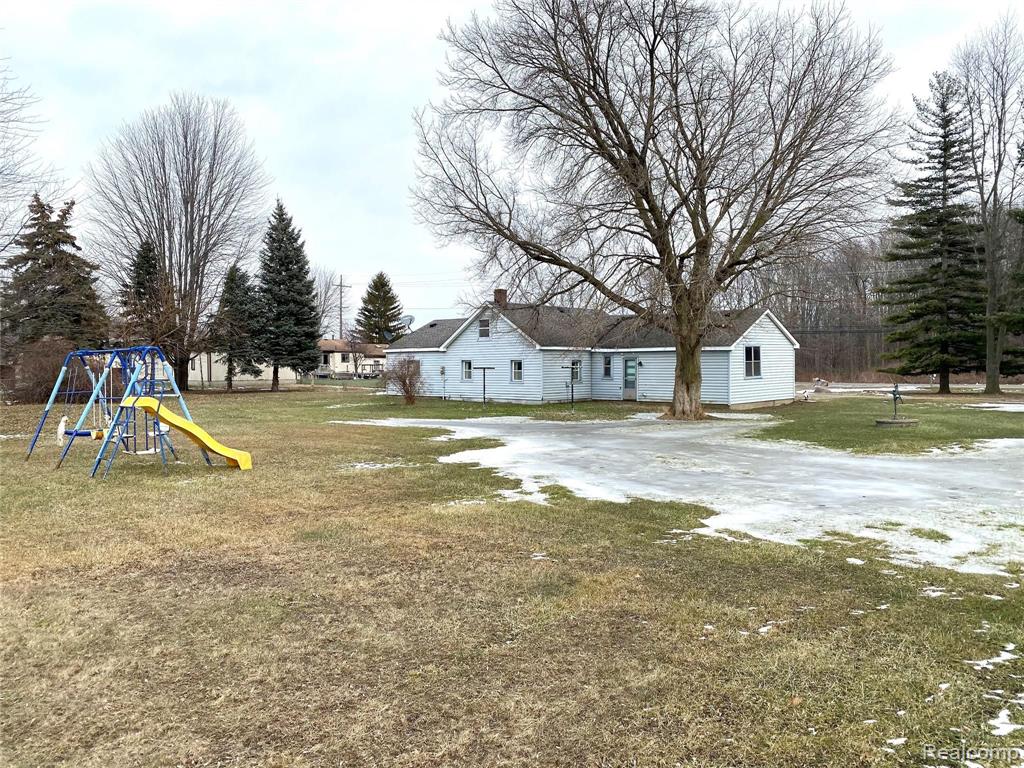 49711 Donner Road Chesterfield, MI 48047 - Photo 23 of 27