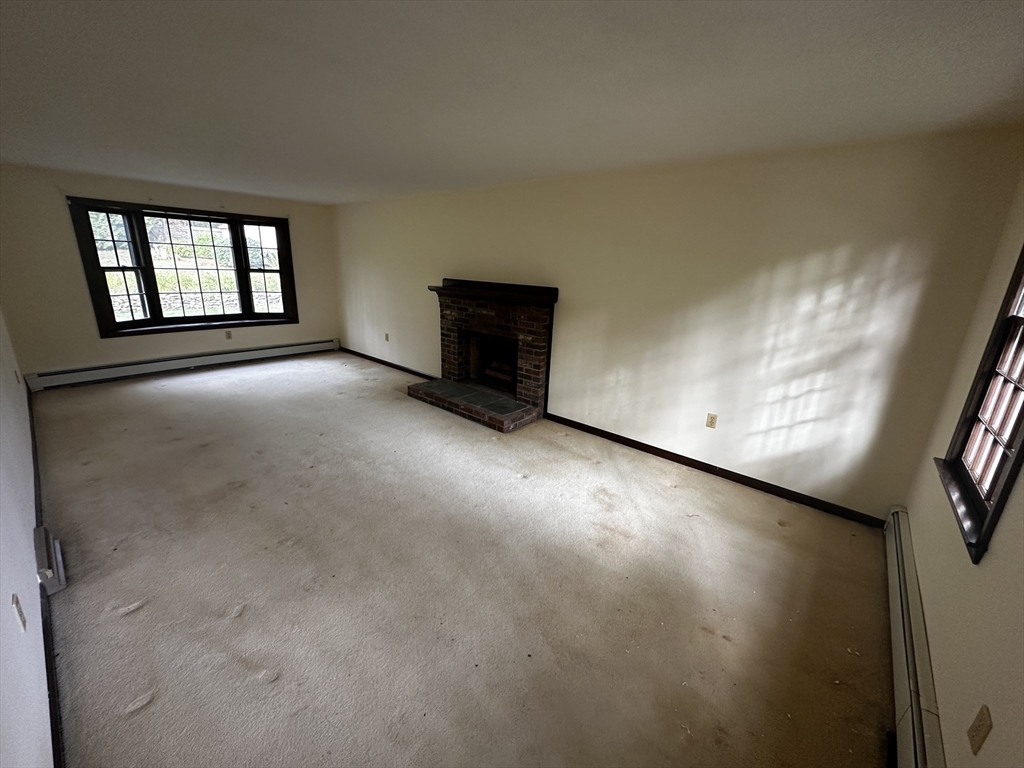 208 Irondequoit Road Franklin, MA 02038 - Photo 18 of 34 Gallery Image 18