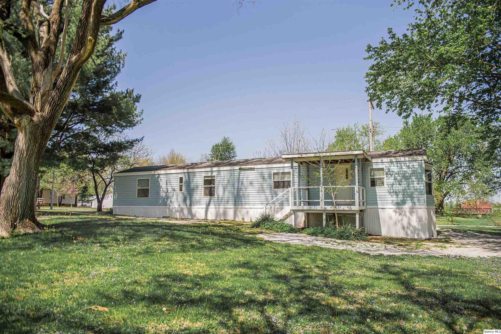 110 North 1st Street West Point, IL 62380 - Photo 1 of 9