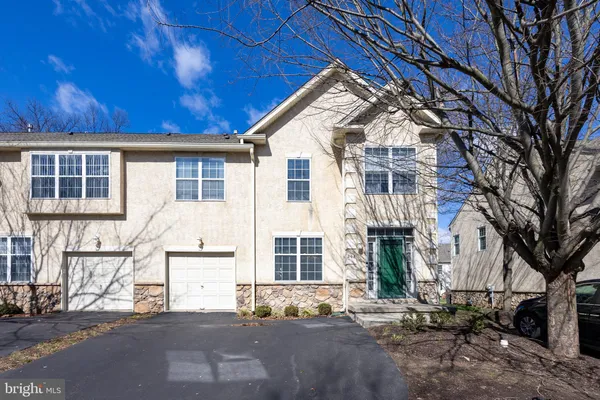$539,900 | 208 Castle Drive, North Wales, PA 19454