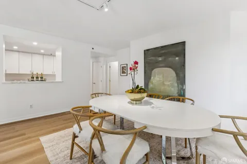 $1,145,000 | 111 Chestnut Street, Unit 303, San Francisco, CA 94111