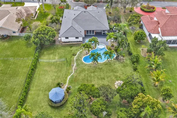 $1,840,000 | 12555 Southwest 34th Place, Davie, FL 33330