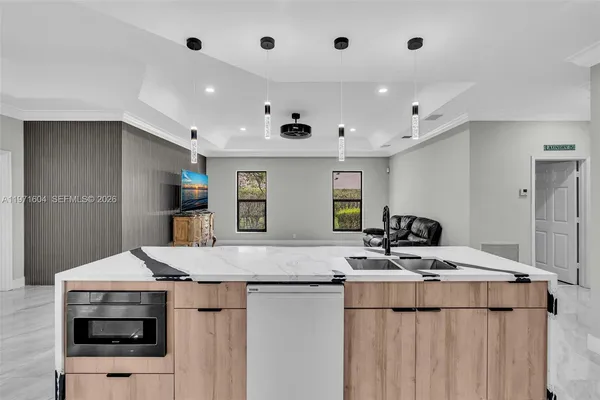 $1,840,000 | 12555 Southwest 34th Place, Davie, FL 33330